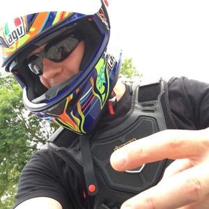 Meet your Posher, Mark